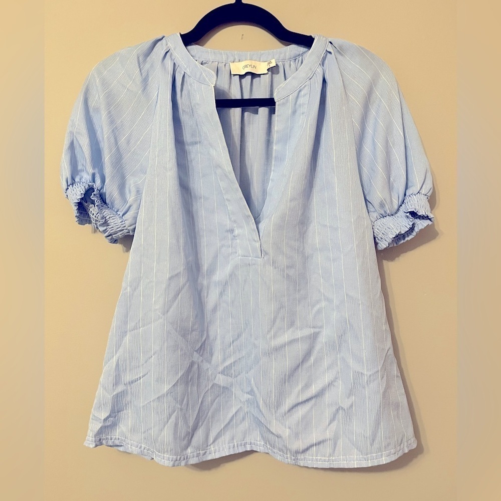 GREYLIN Light Blue w/white stripes Women's Top Size Small
